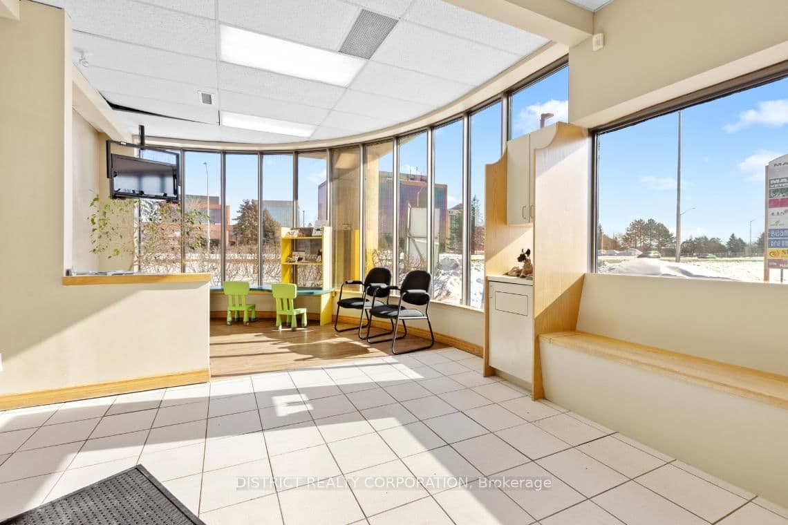 591 March Road, Unit Unit 1 thumbnail 4