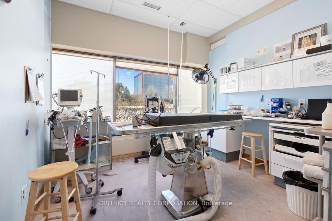 591 March Road, Unit Unit 1 thumbnail 8
