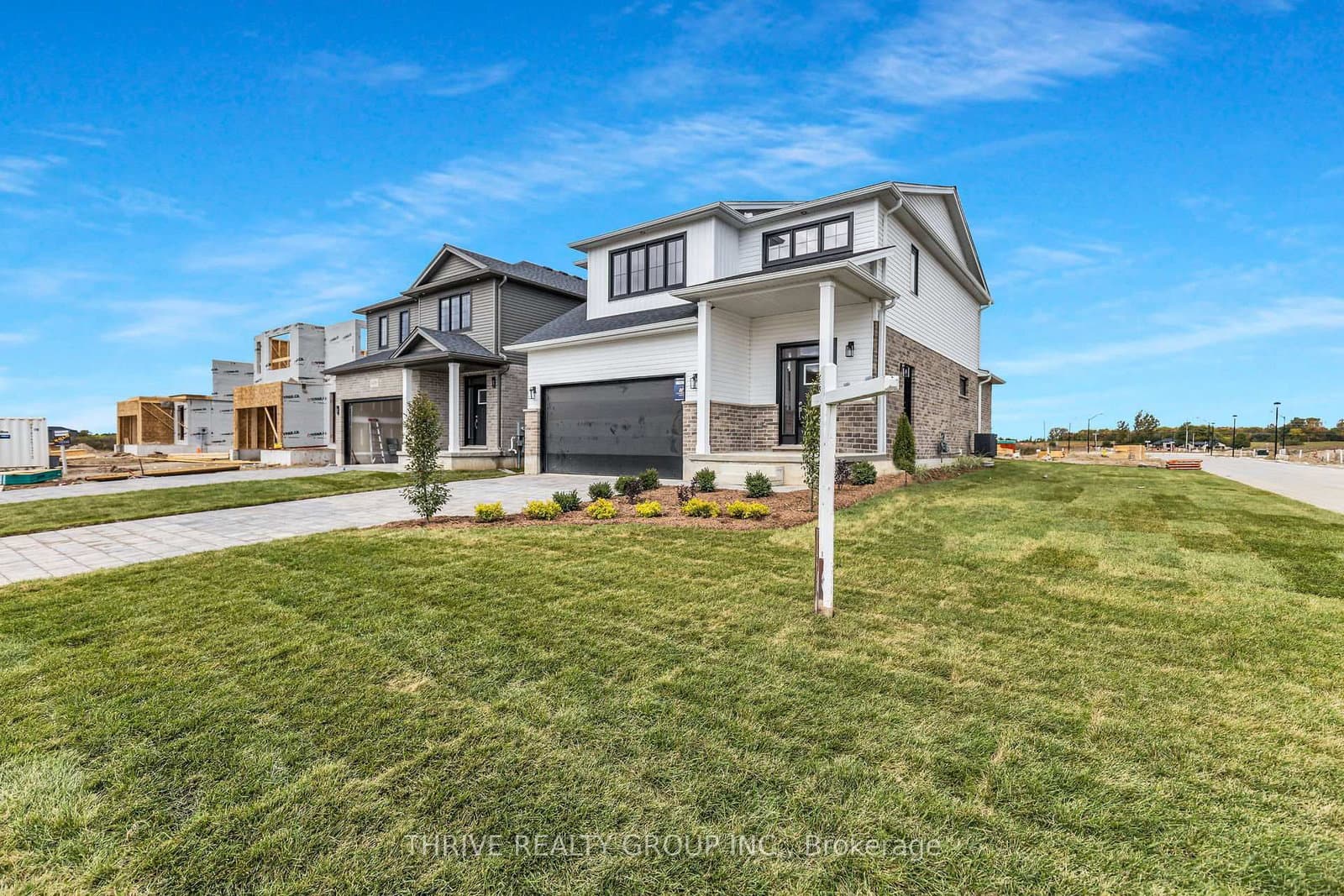 3076 Buroak Drive thumbnail 3