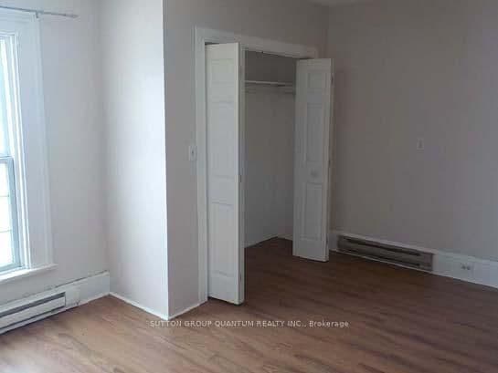 60 & 62 Everett Street thumbnail 15