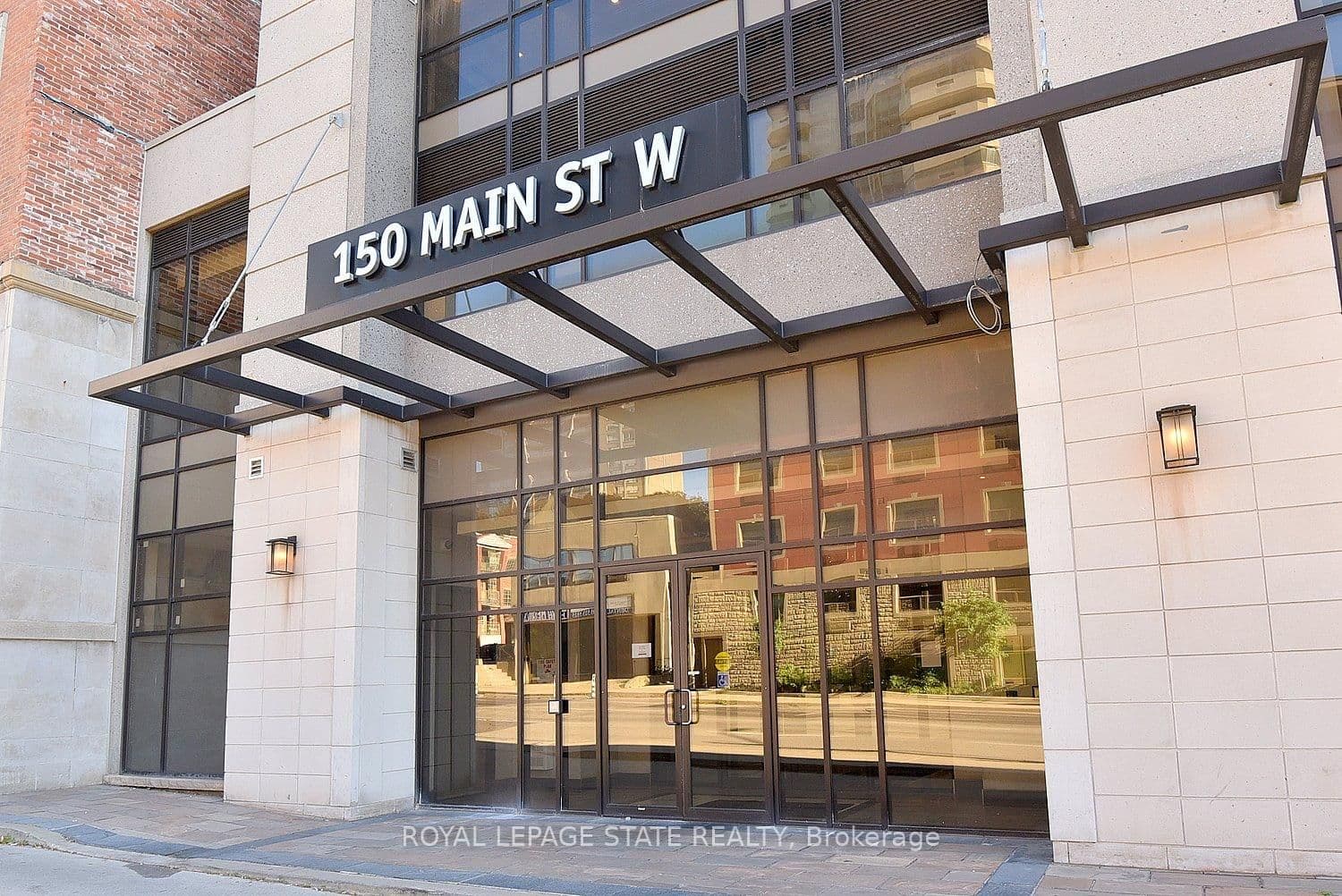 150 Main Street W, Unit 603 thumbnail 2