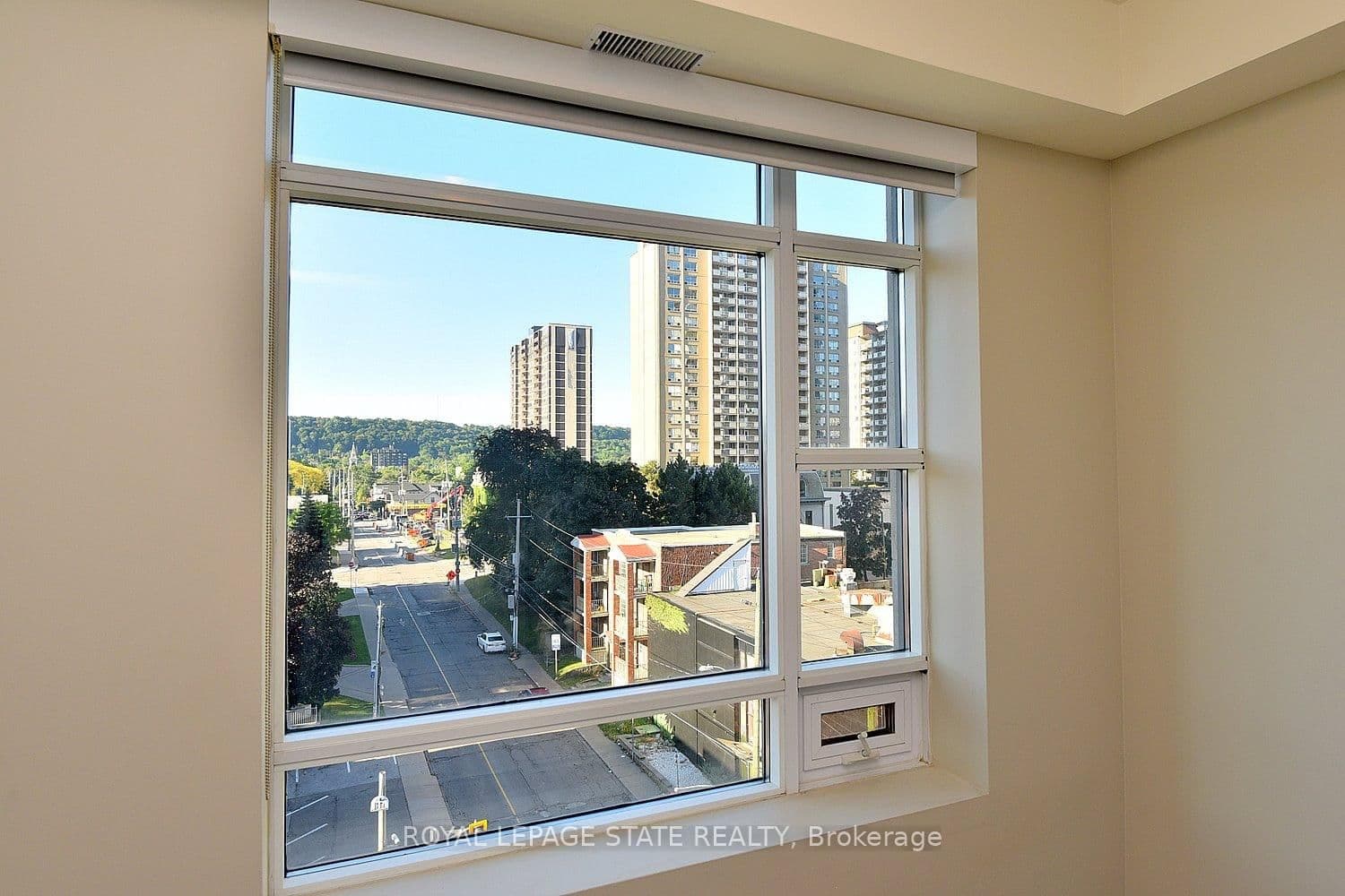 150 Main Street W, Unit 603 thumbnail 24