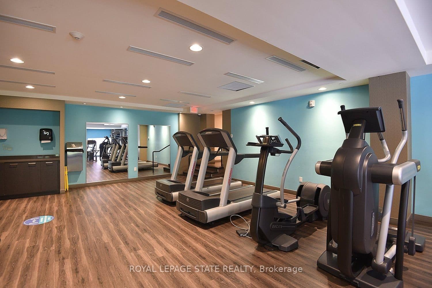 150 Main Street W, Unit 603 thumbnail 33