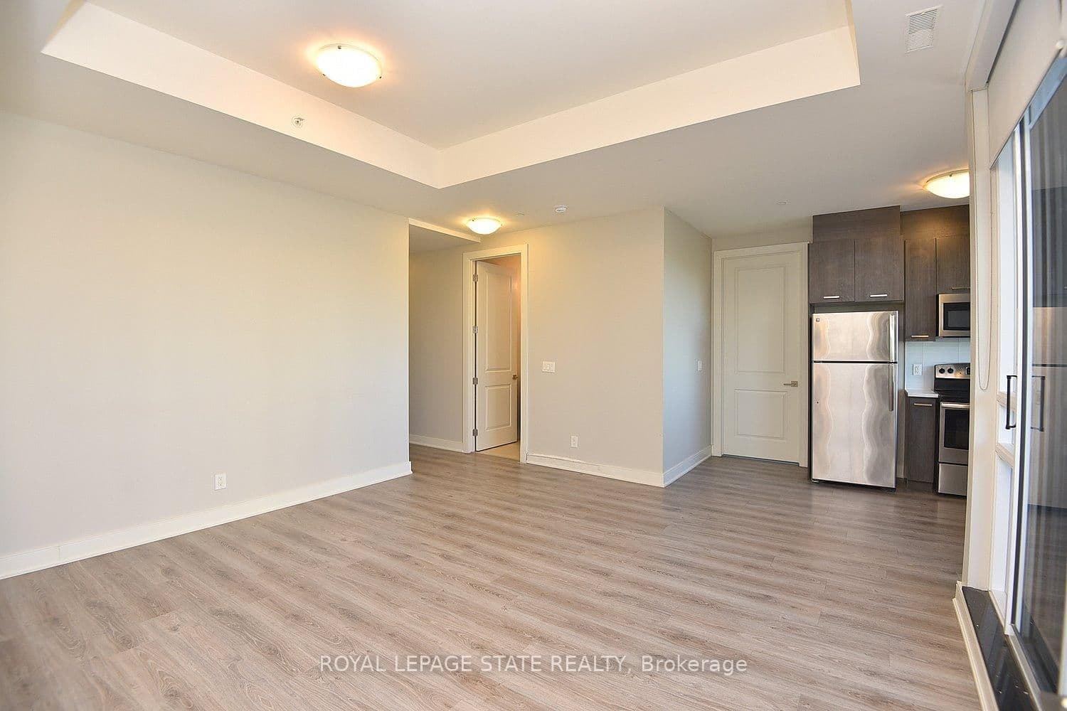 150 Main Street W, Unit 603 thumbnail 5