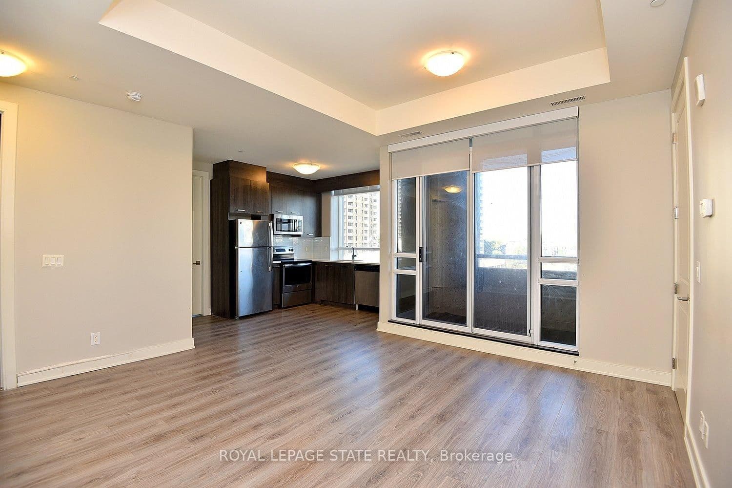 150 Main Street W, Unit 603 thumbnail 6