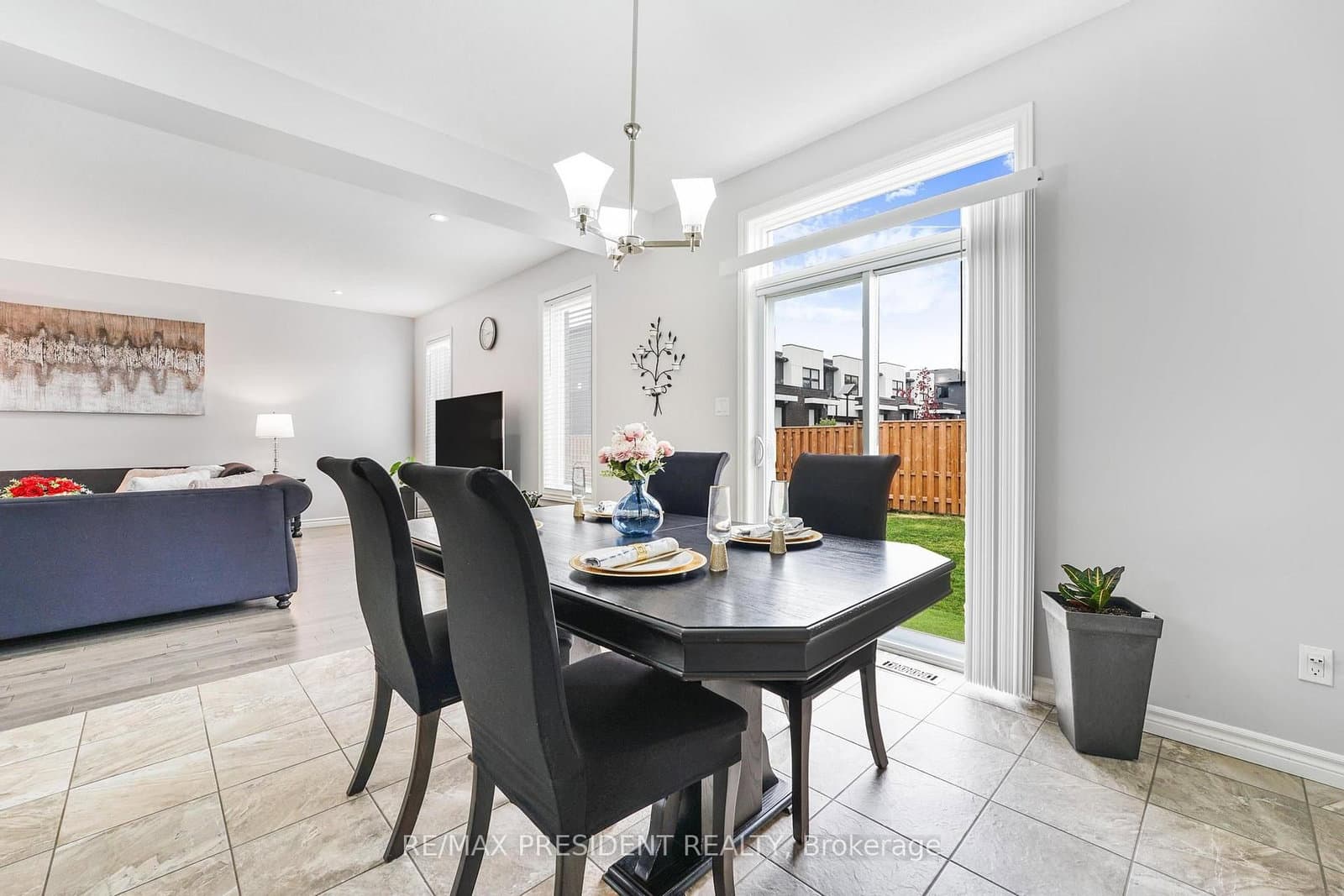 505 Sophia Crescent thumbnail 21