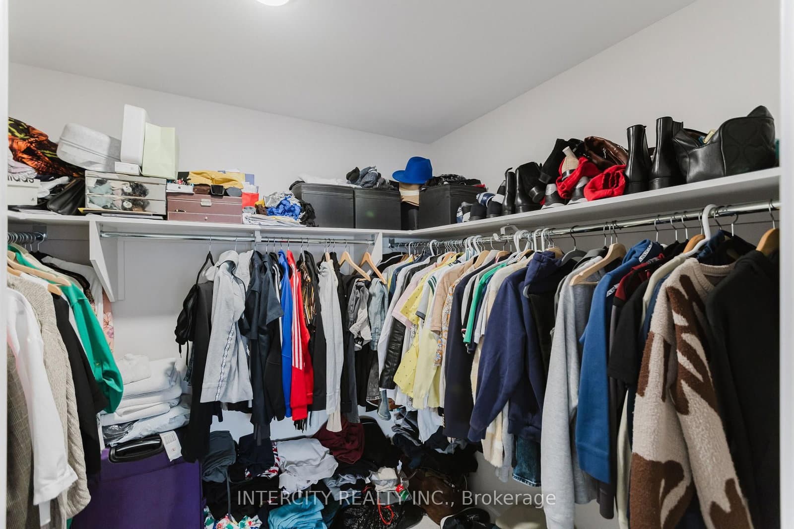 124 Hackamore Crescent thumbnail 26