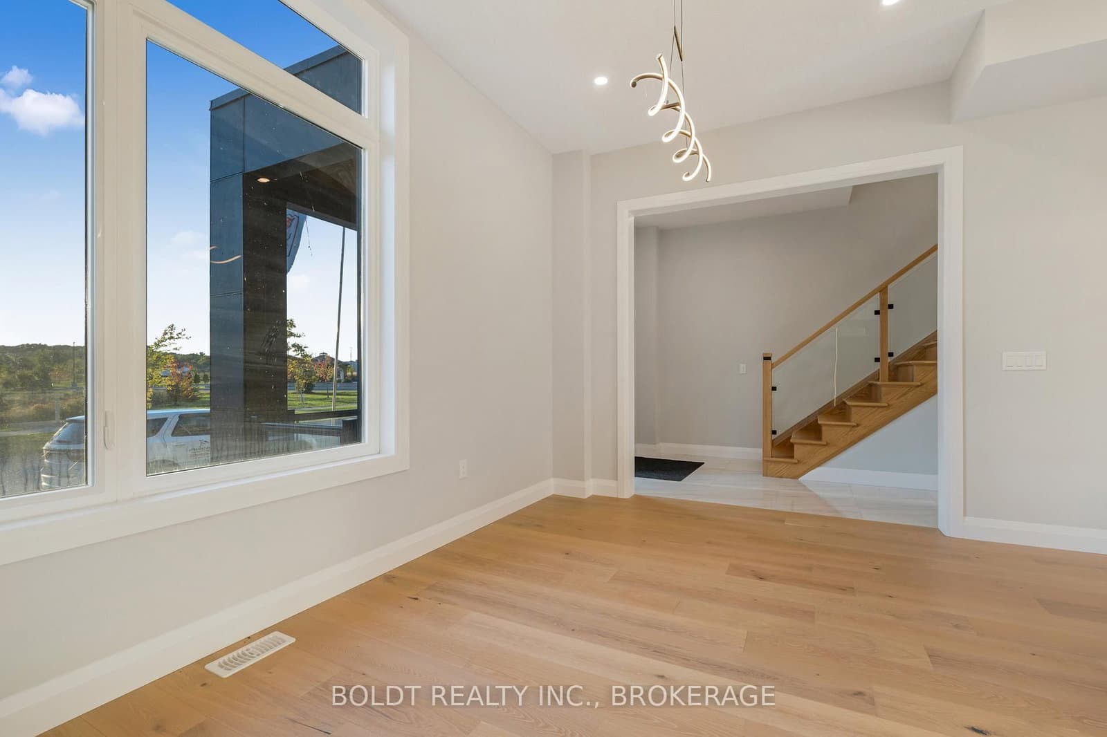 35 WELLSPRING Way thumbnail 8