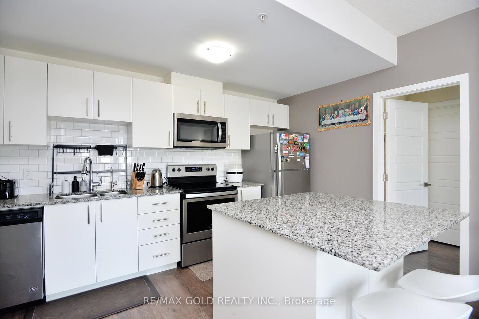 175 Commonwealth Street, Unit 107 thumbnail 15