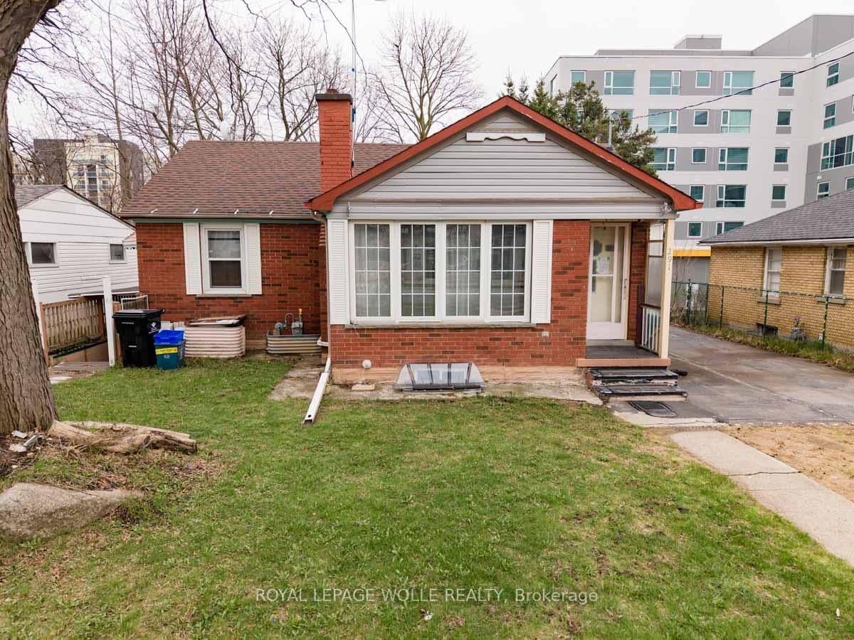 291 Albert Street - Image 1