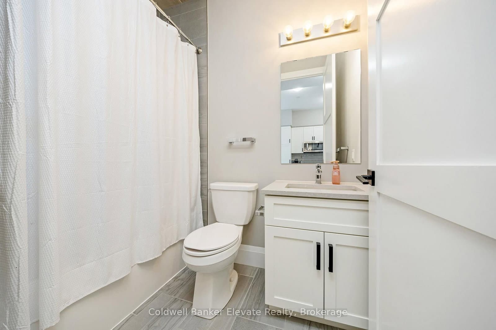 73 Arthur Street S, Unit 209 thumbnail 29