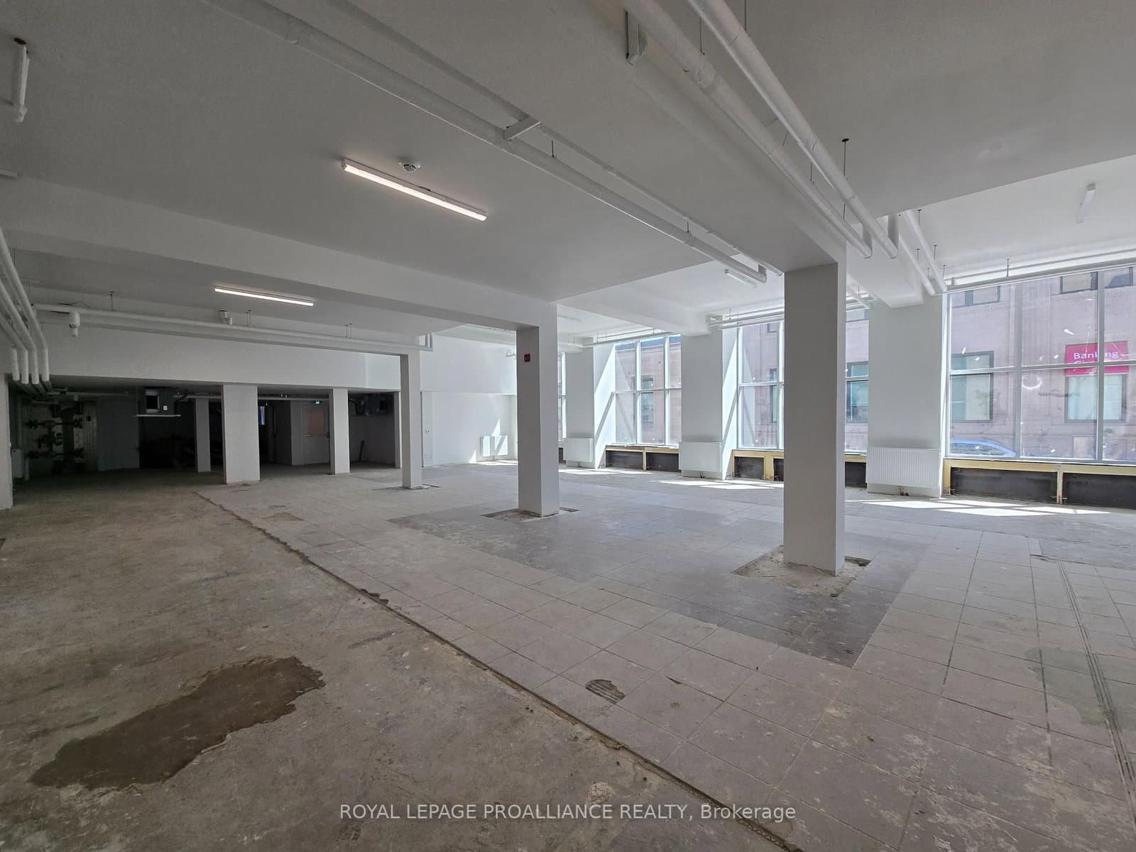 241 Front Street thumbnail 14