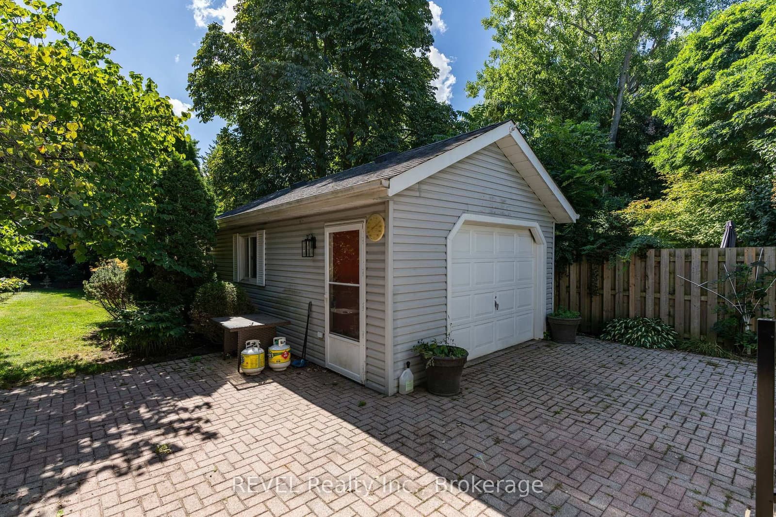 522 Mississagua Road thumbnail 6