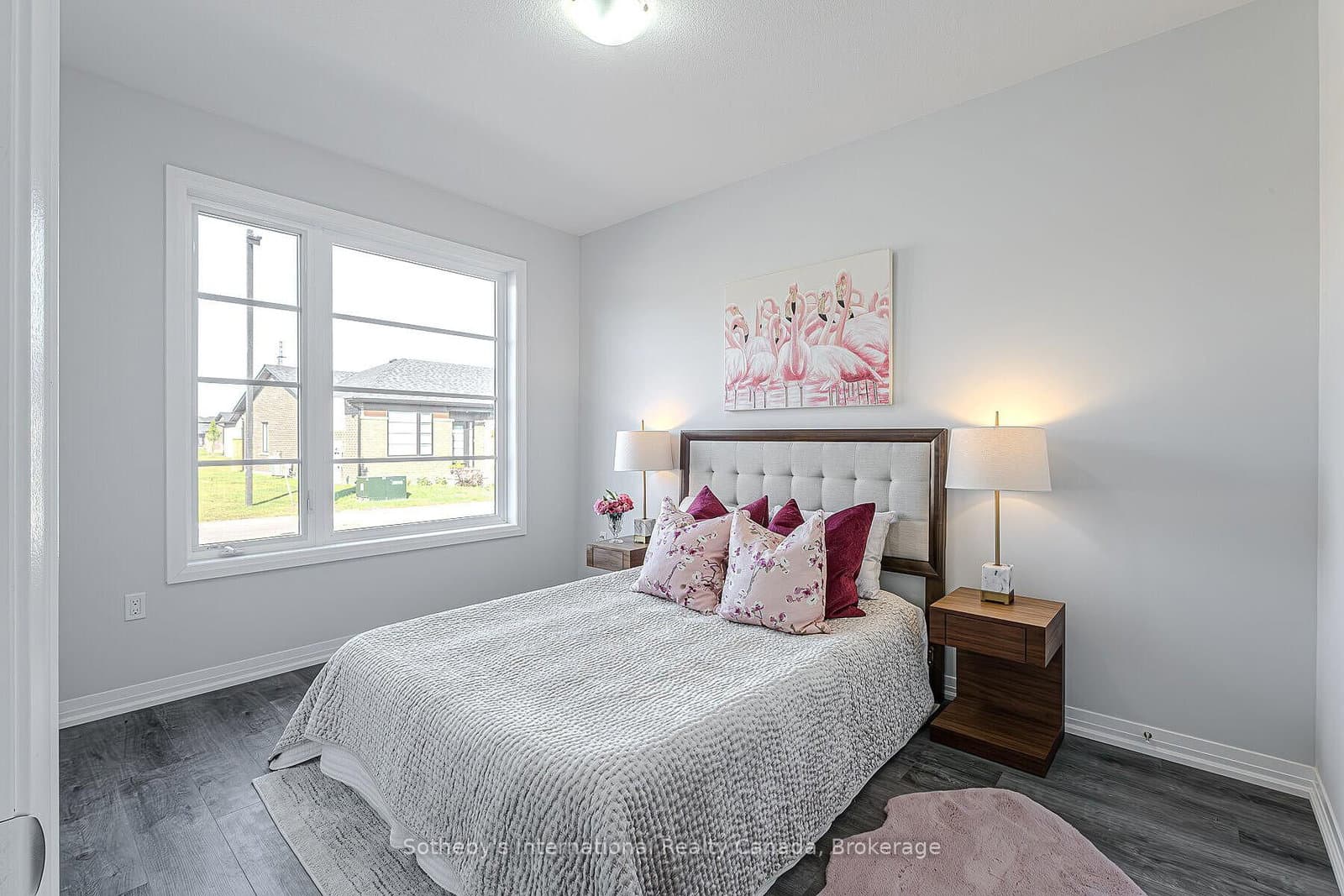 550 Grey Street, Unit 52 thumbnail 5