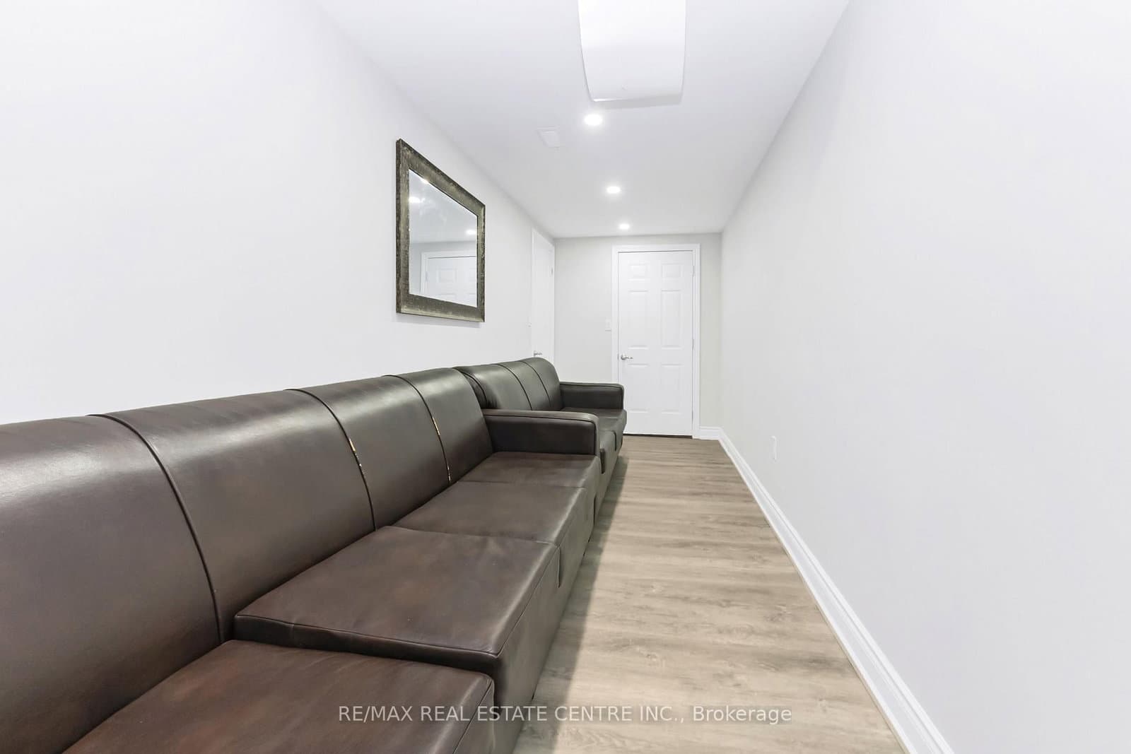 127 Lametti Drive thumbnail 38