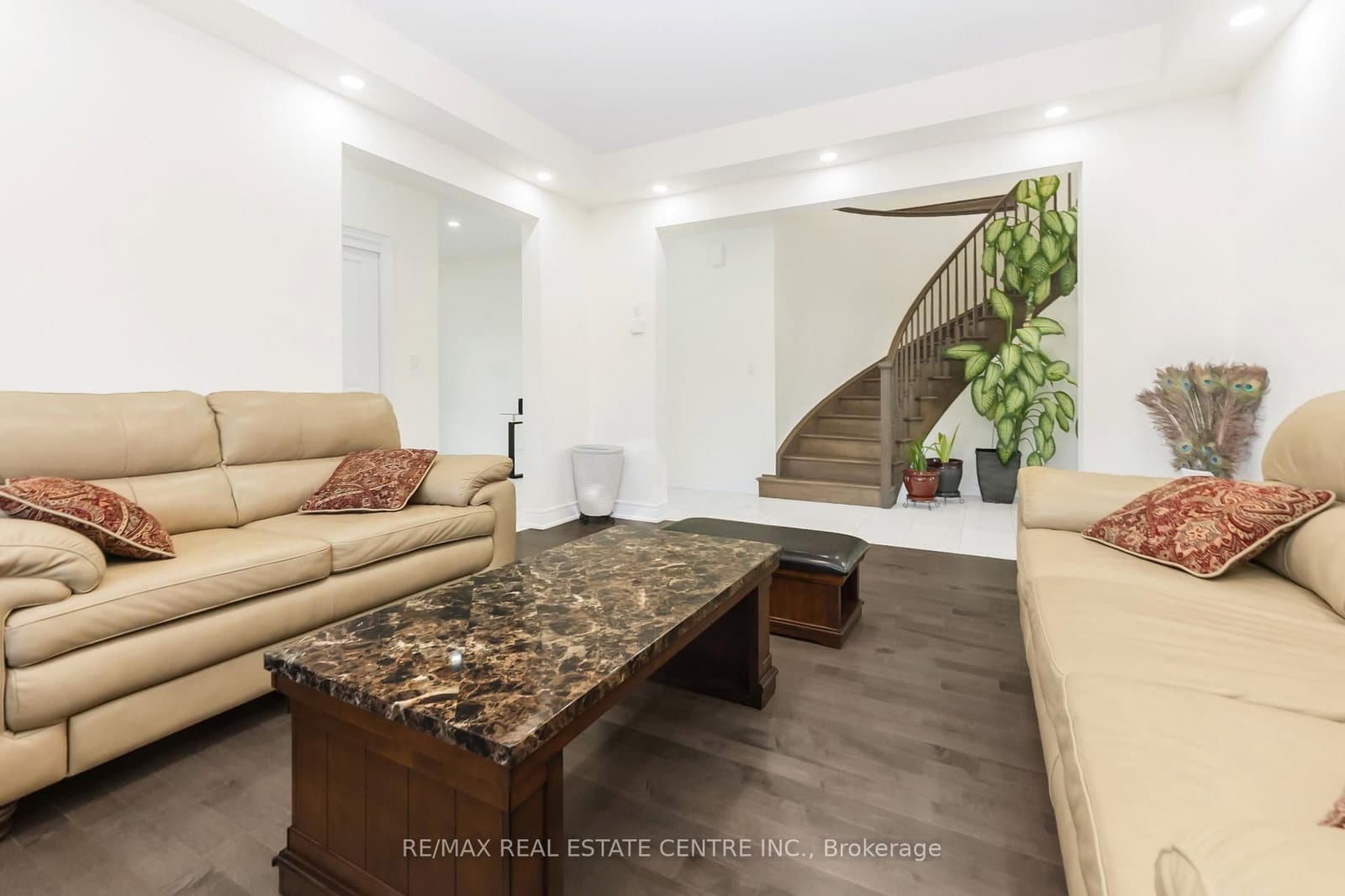 127 Lametti Drive thumbnail 9