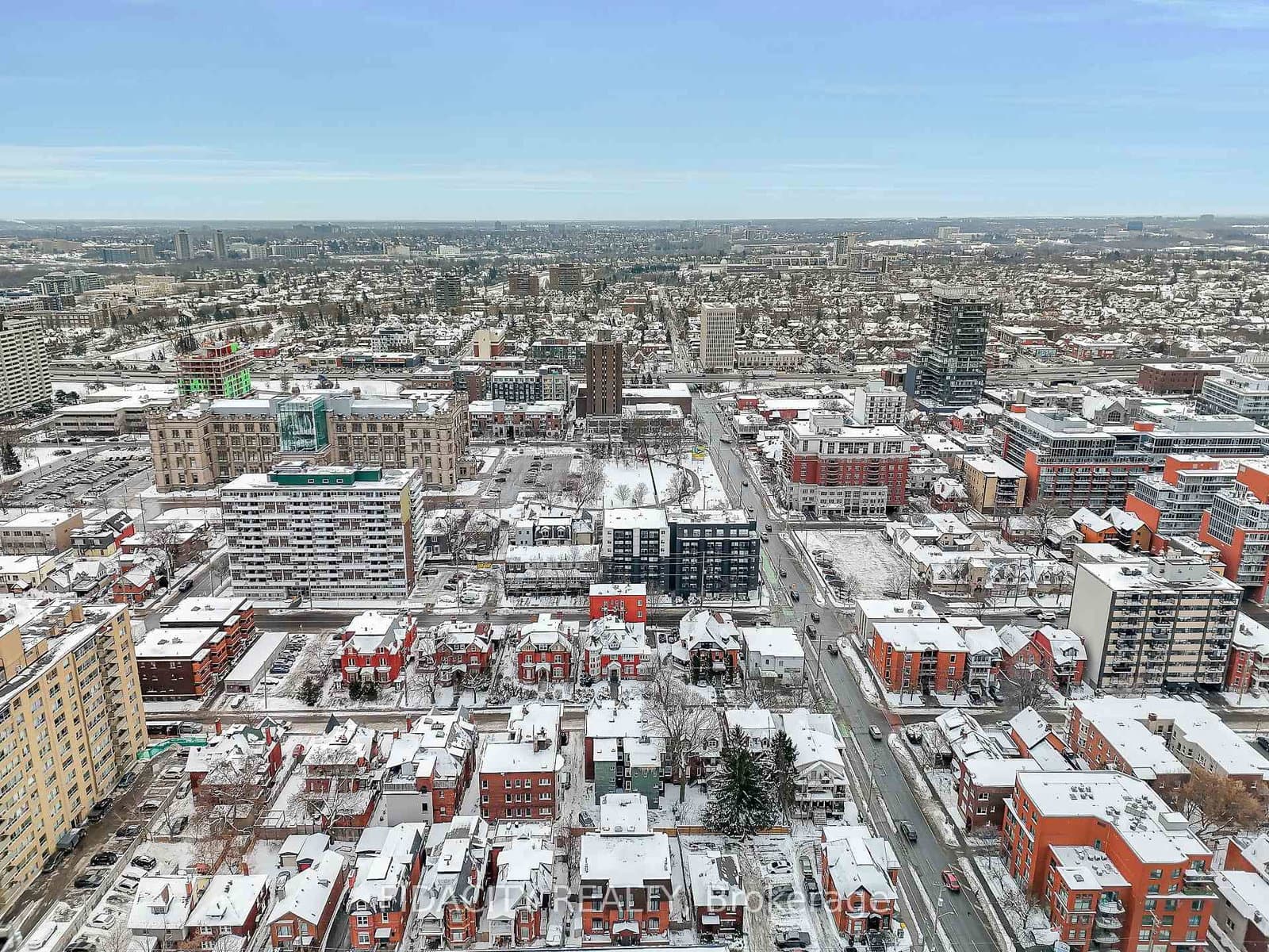 330 Gilmour Street thumbnail 5