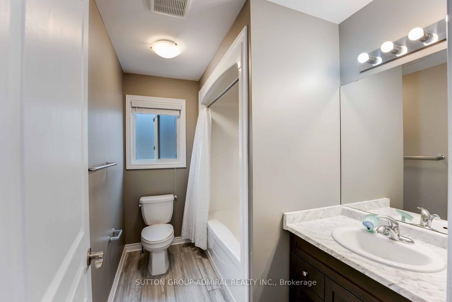 10 Bergenstein Crescent thumbnail 16