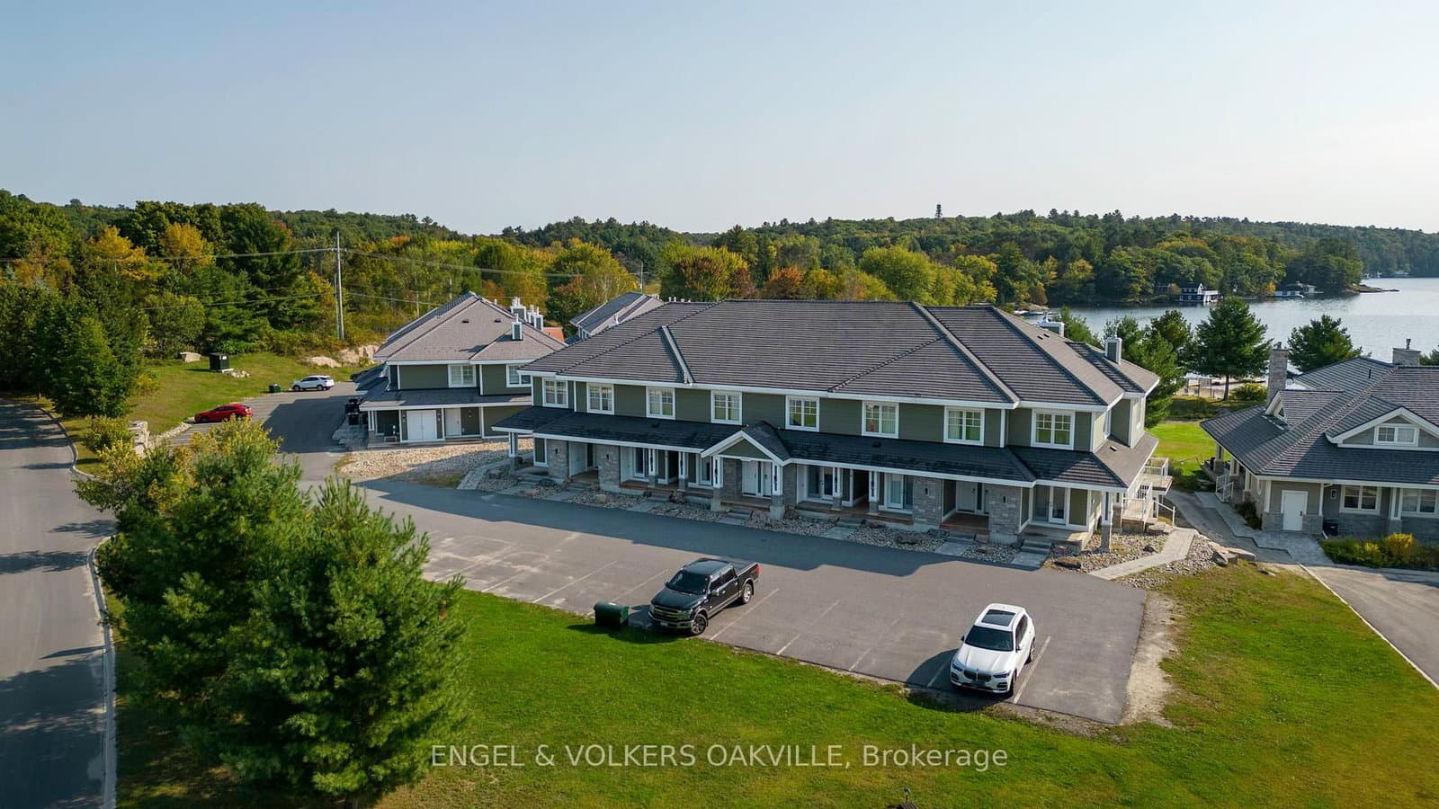 1869 Muskoka Road 118 W, Unit C-103 thumbnail 11