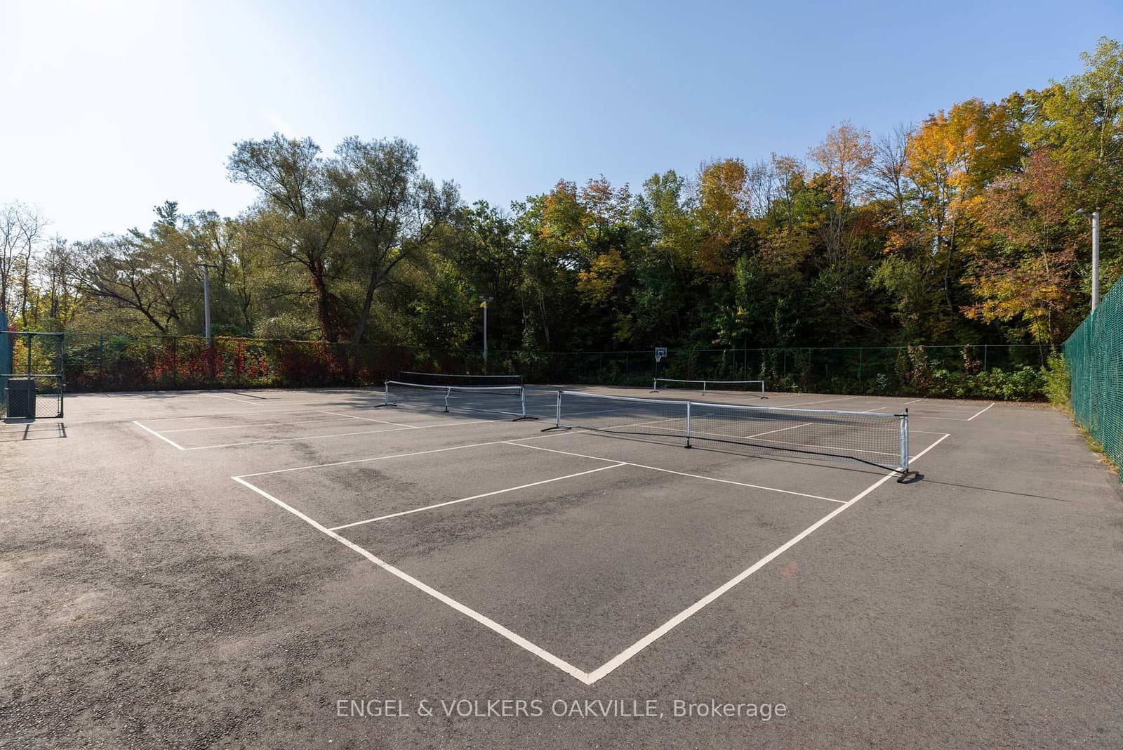 1869 Muskoka Road 118 W, Unit C-103 thumbnail 12