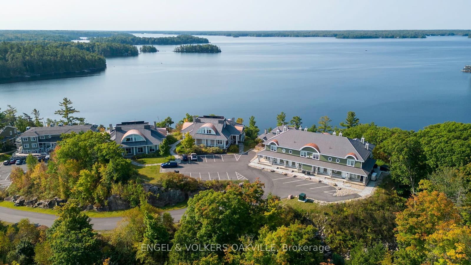 1869 Muskoka Road 118 W, Unit C-103 thumbnail 20