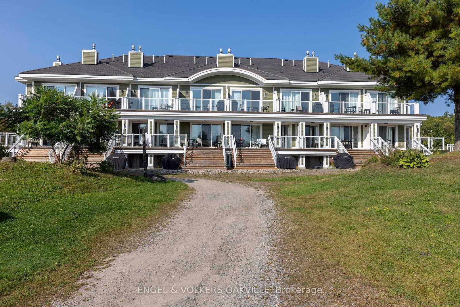 1869 Muskoka Road 118 W, Unit C-103 thumbnail 28