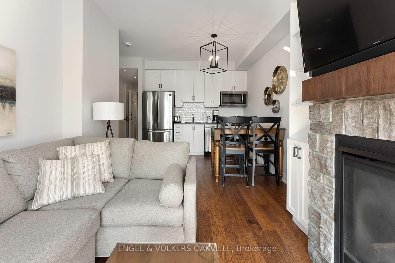 1869 Muskoka Road 118 W, Unit C-103 thumbnail 36