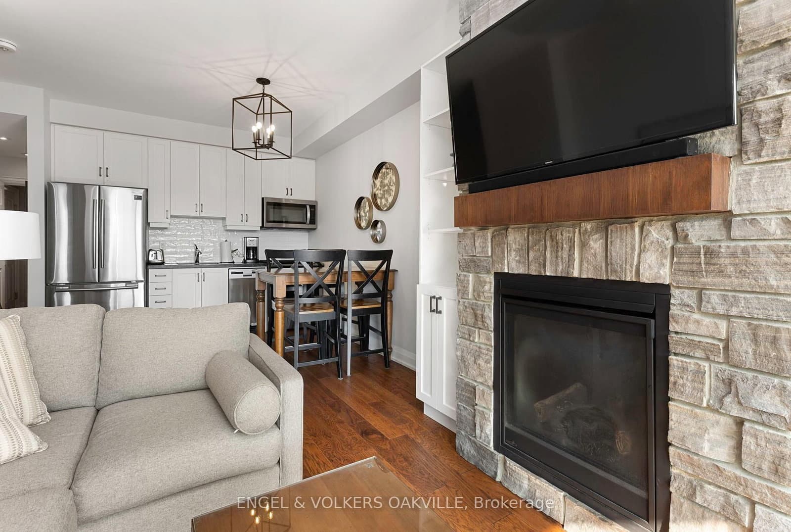 1869 Muskoka Road 118 W, Unit C-103 thumbnail 41