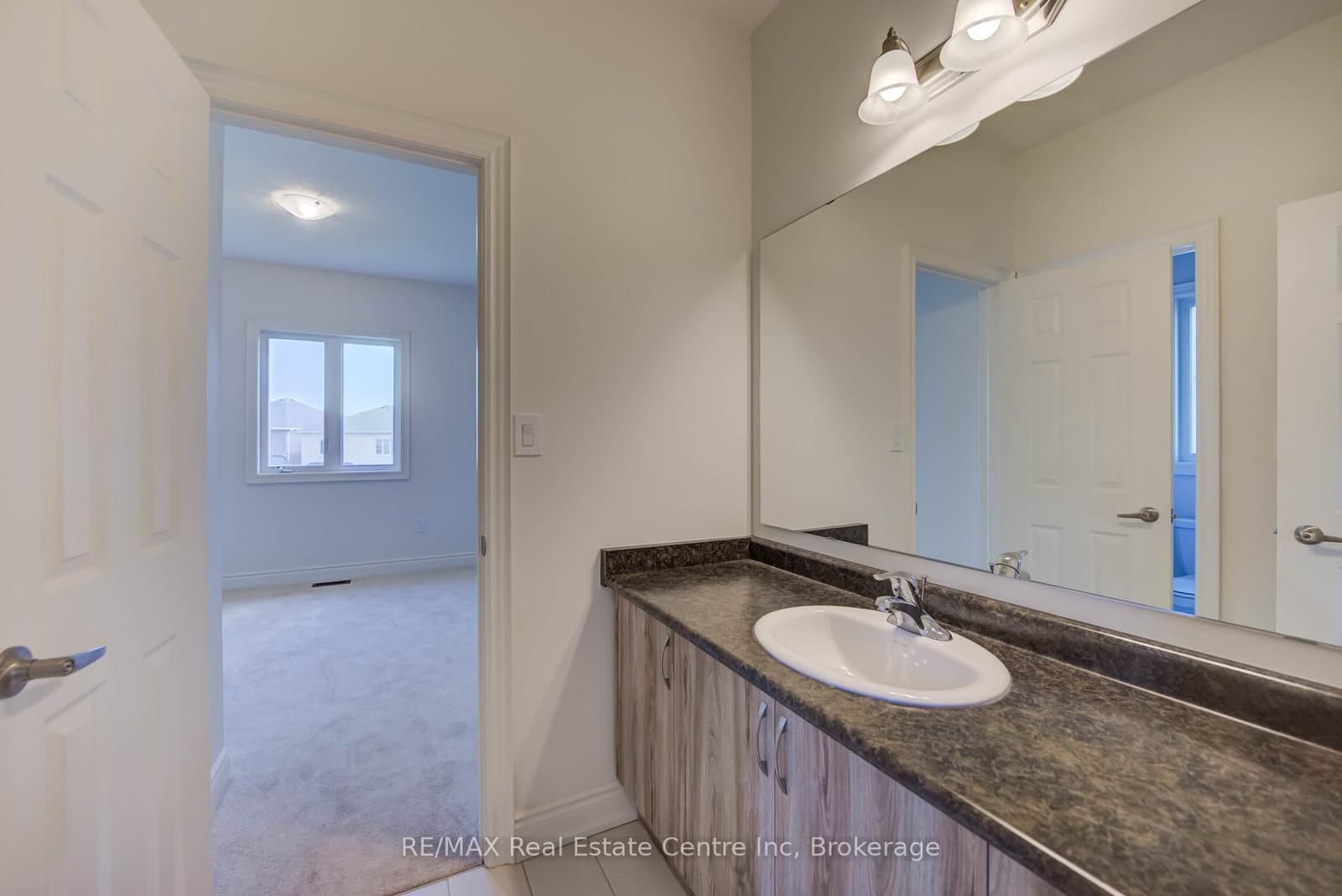 154 ATTWATER Drive thumbnail 26