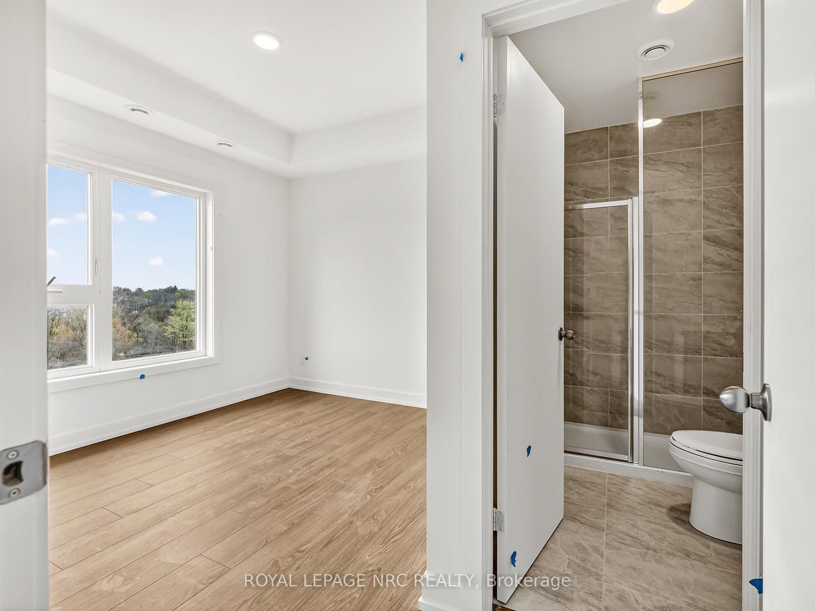 16 Melbourne Avenue, Unit 312B thumbnail 10