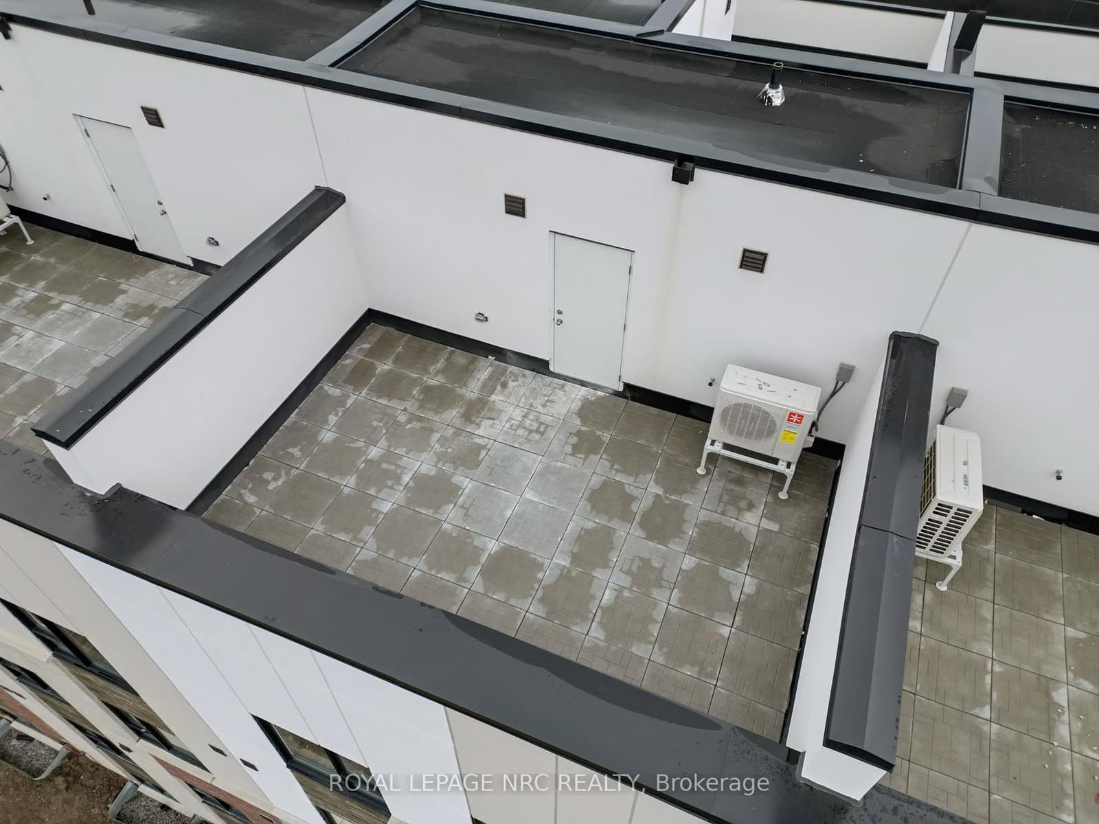 16 Melbourne Avenue, Unit 312B thumbnail 16