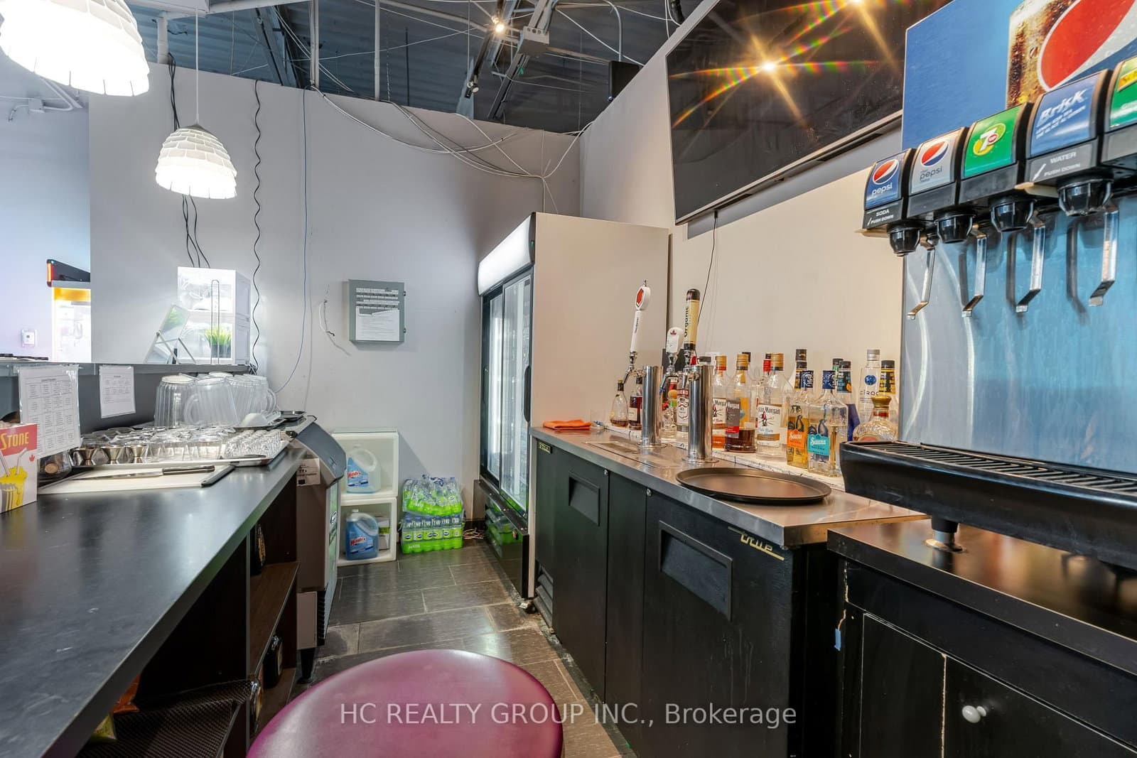 494 Albert Street thumbnail 15