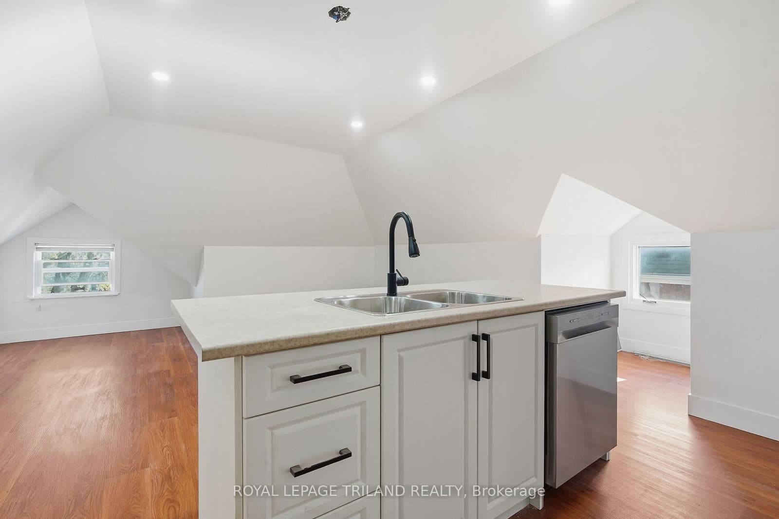 22 Mitchell Street, Unit 1 thumbnail 3