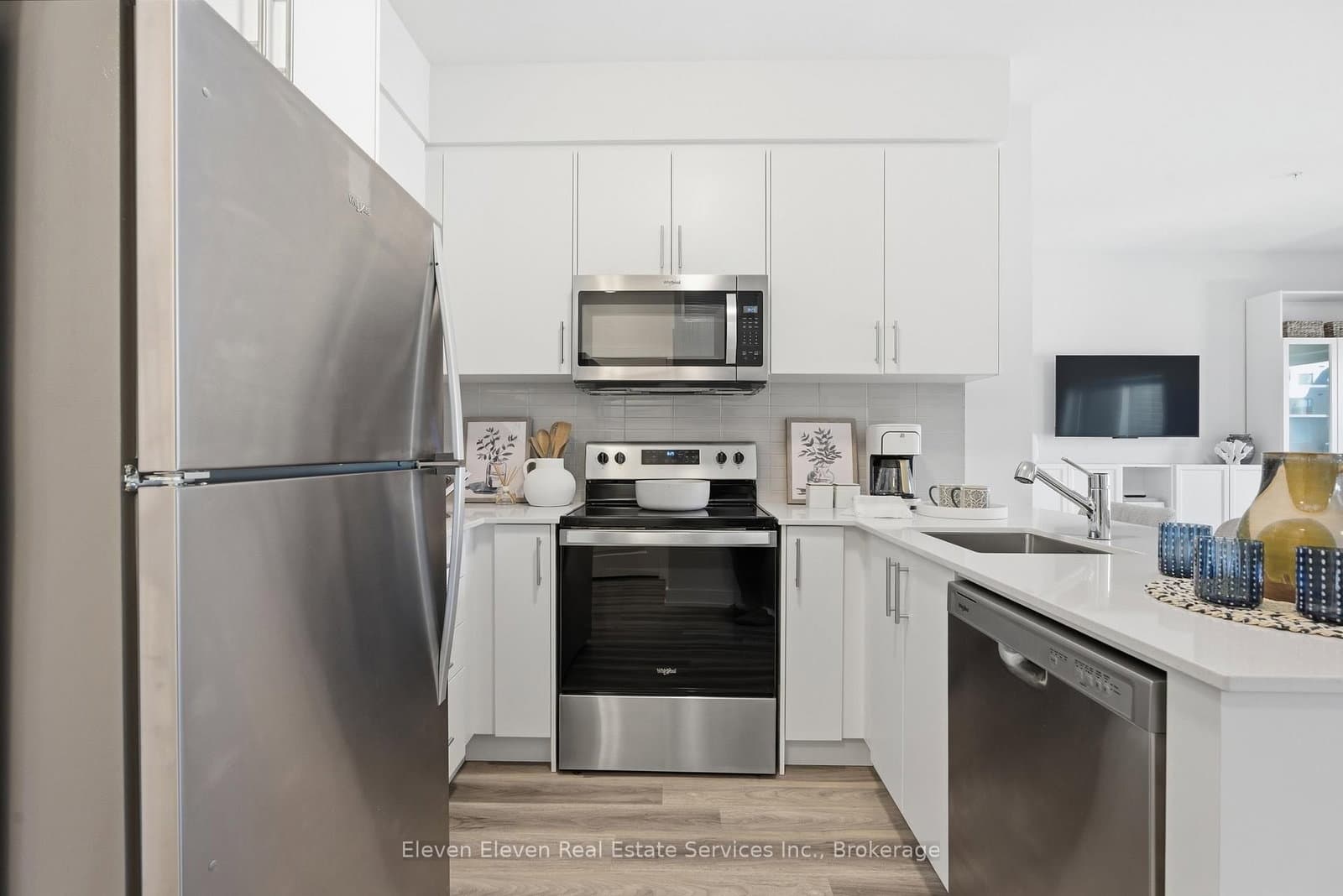 1100 Lackner Place, Unit 317 thumbnail 11