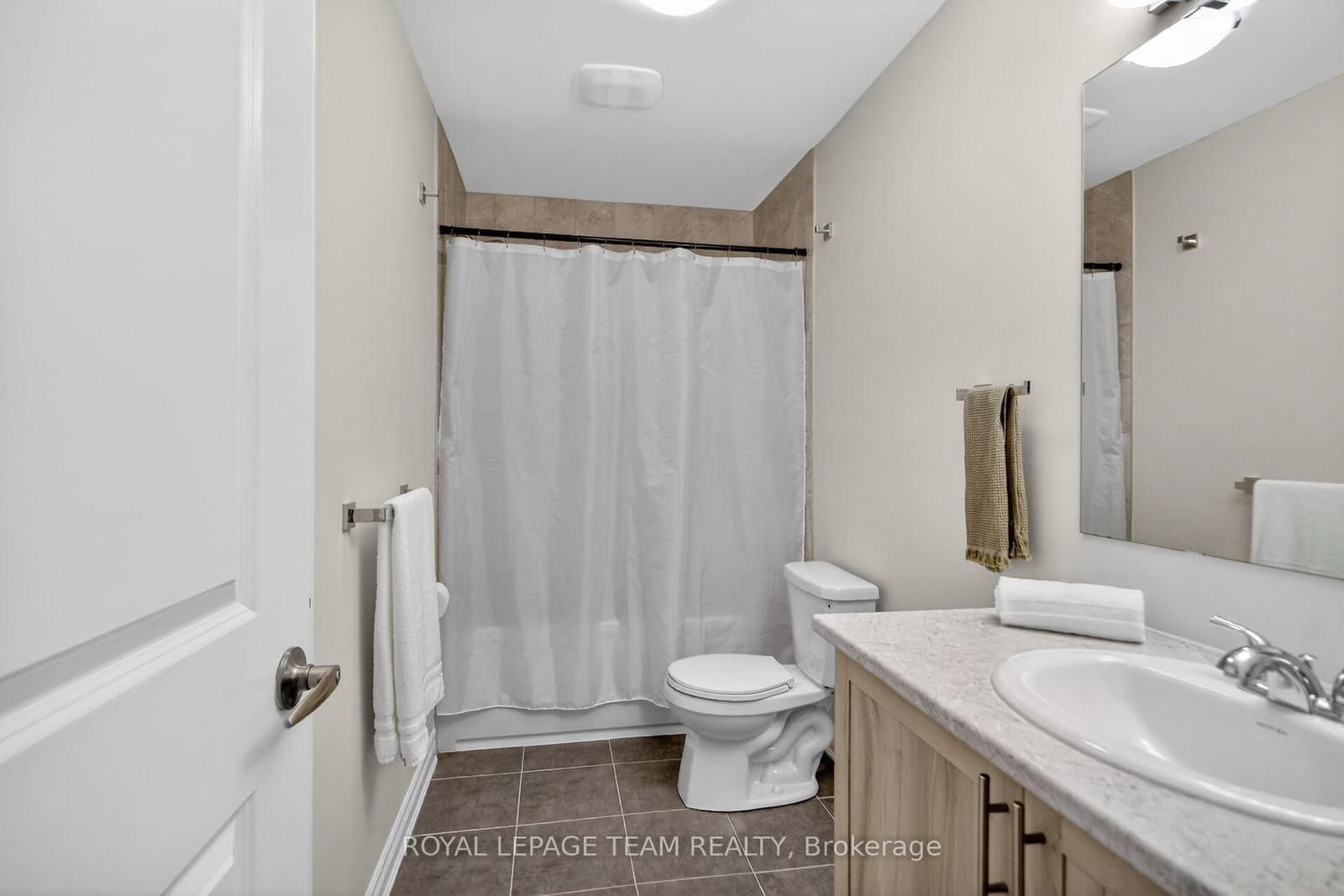802 Bascule Place thumbnail 22