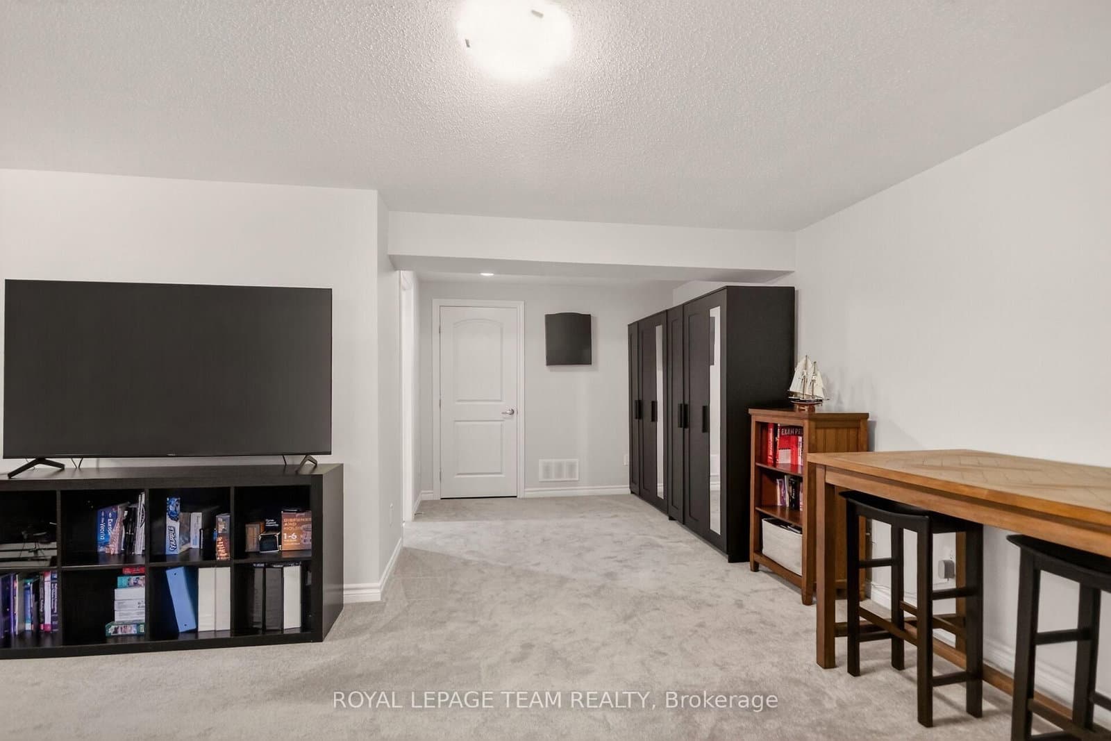 802 Bascule Place thumbnail 26