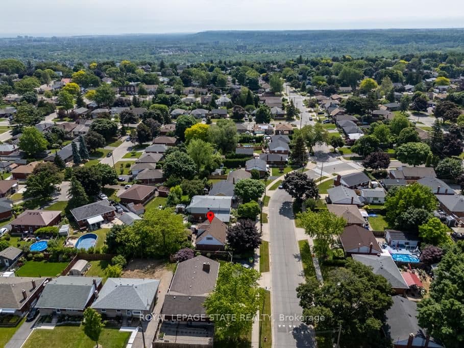 129 Broker Drive thumbnail 45