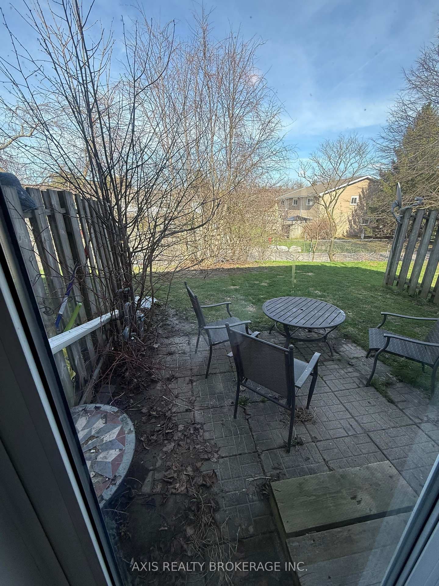 649 Albert Street, Unit 5 thumbnail 5