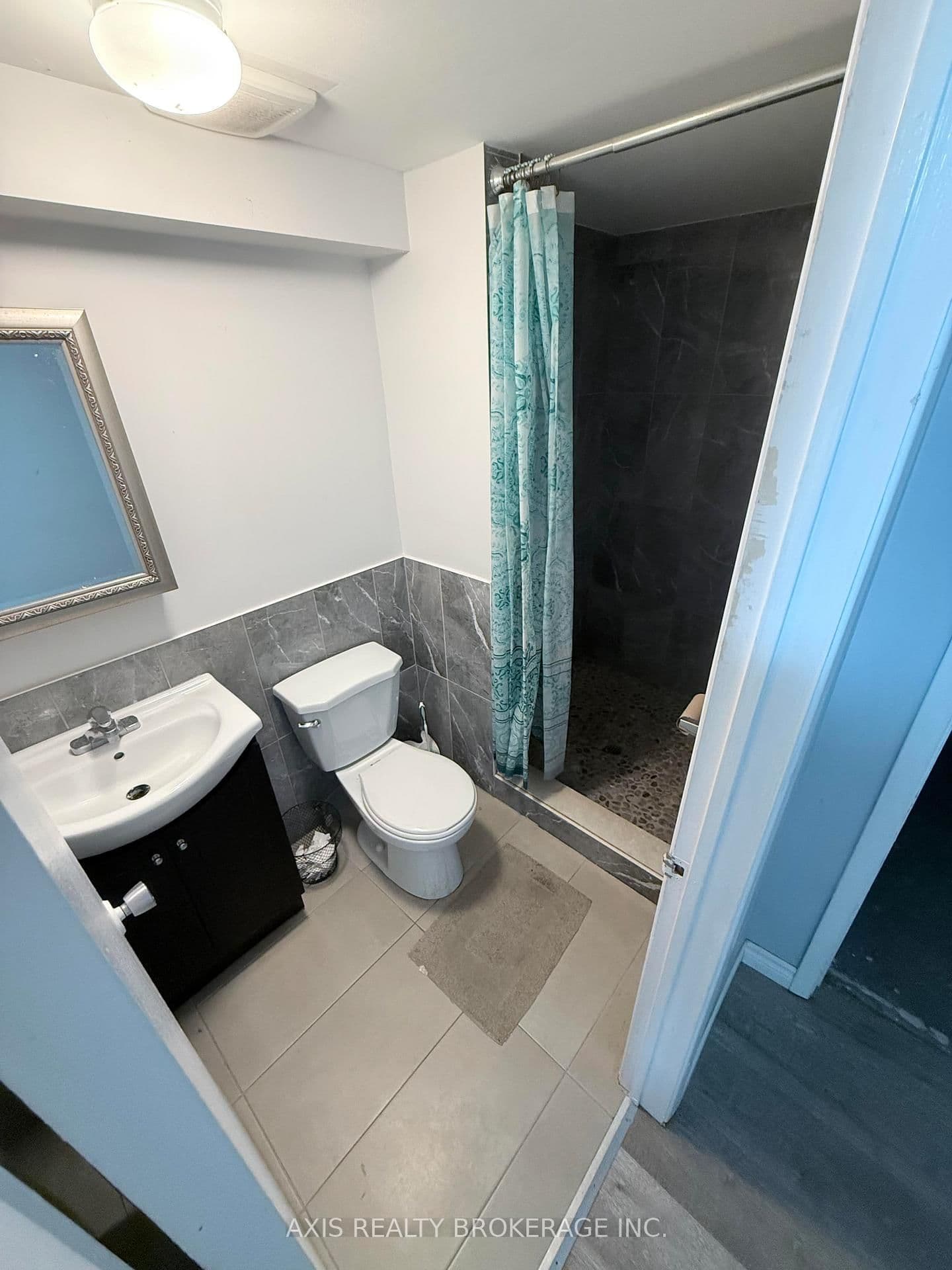 649 Albert Street, Unit 5 thumbnail 9