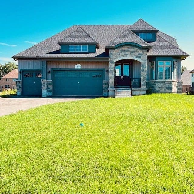 11 Blue Heron Drive - Image 1