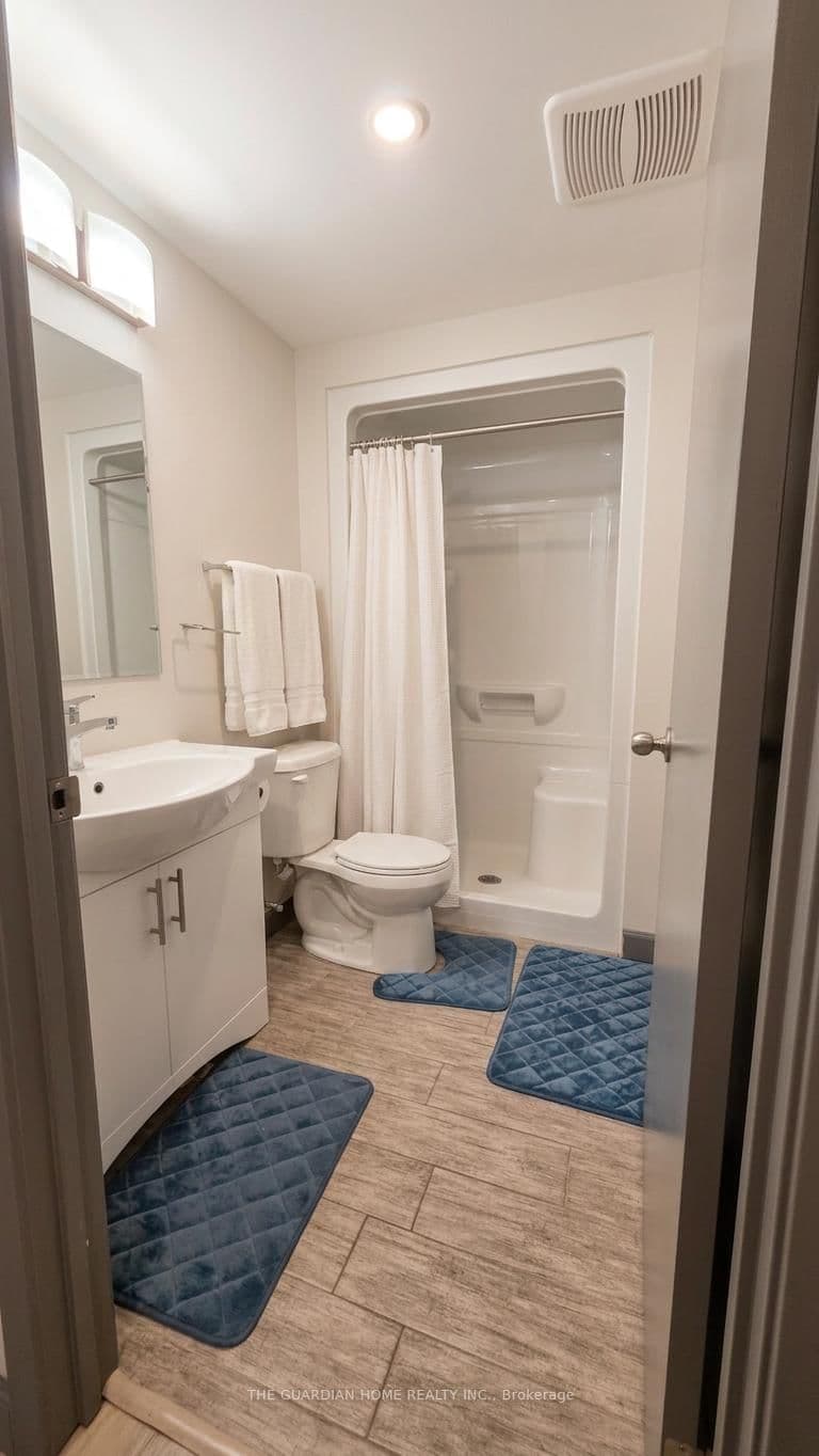 258A Sunview Street, Unit 1210 thumbnail 10