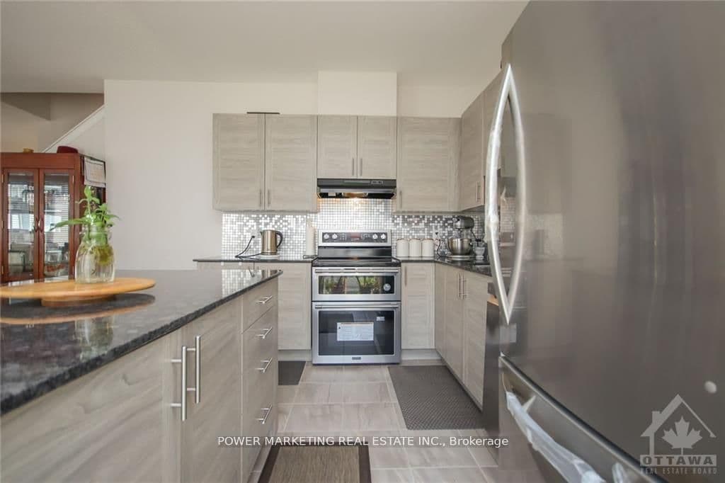 339 LAMARCHE Avenue thumbnail 12