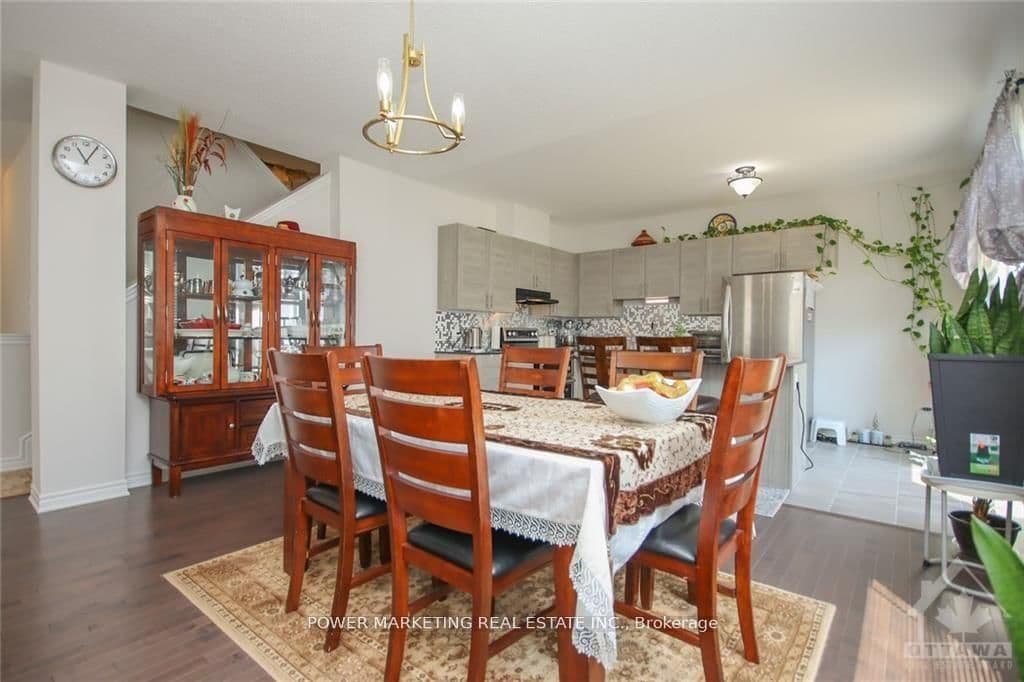 339 LAMARCHE Avenue thumbnail 5