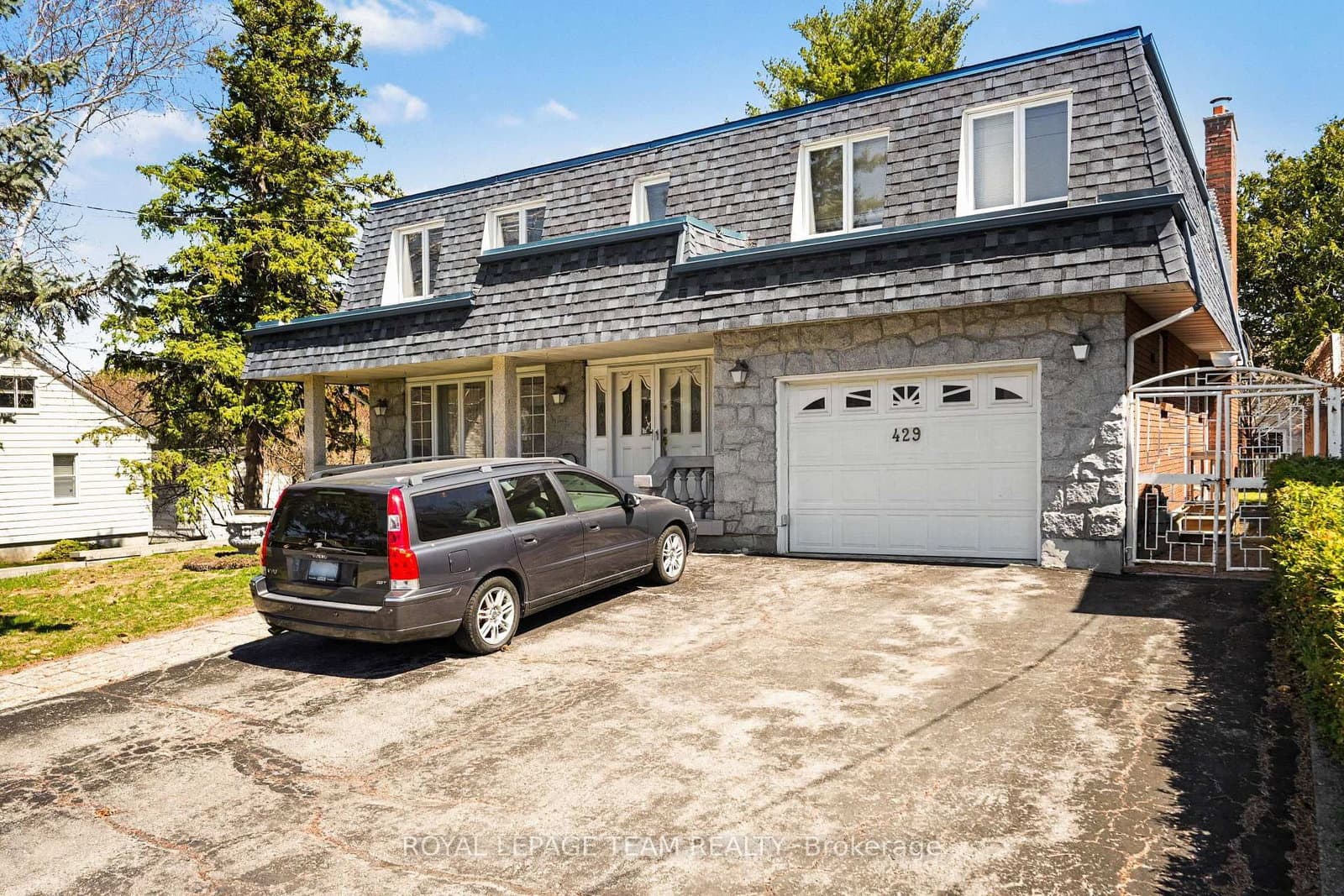 429 Ancaster Avenue thumbnail 4