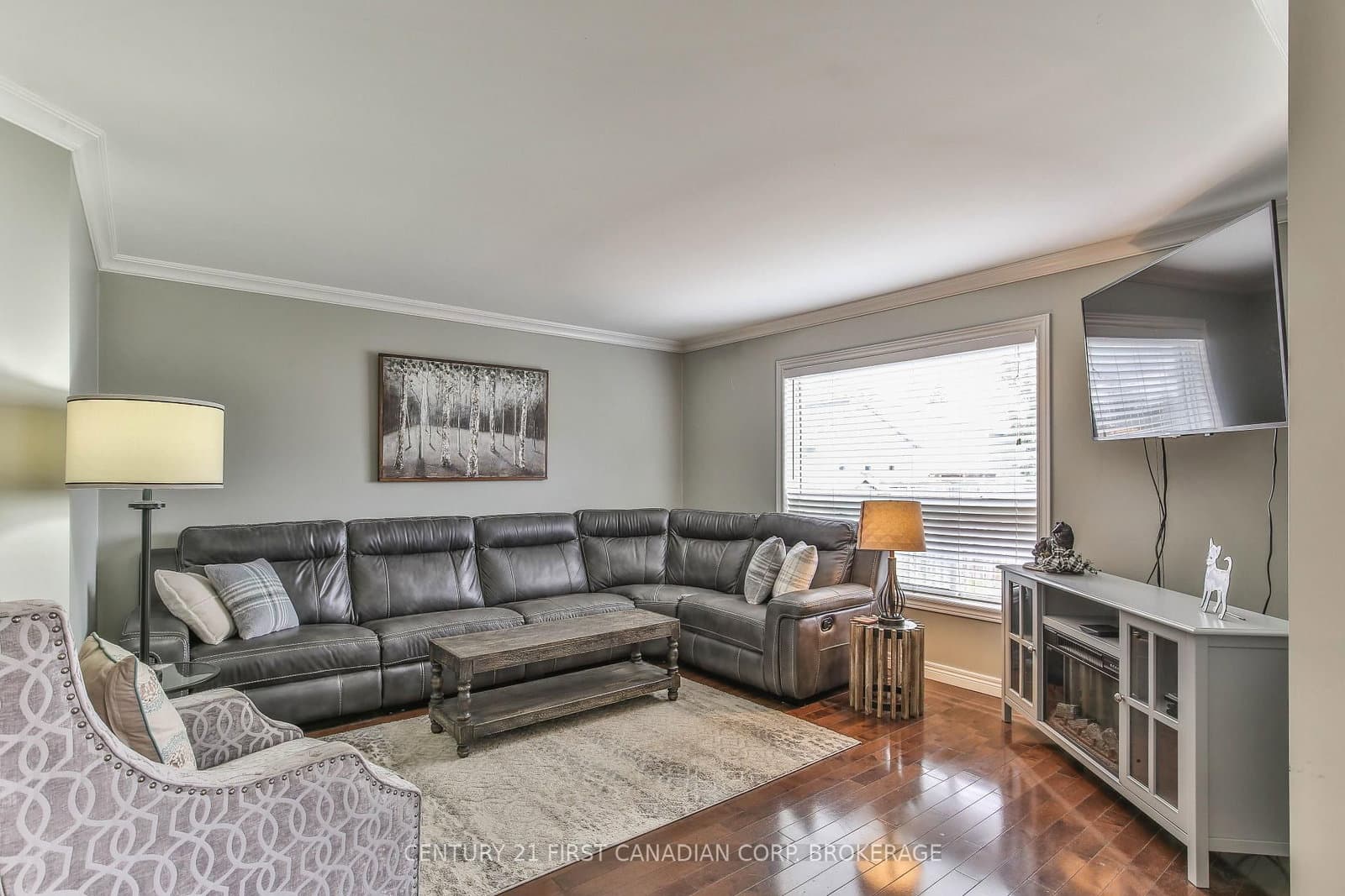 232 Brock Street thumbnail 16