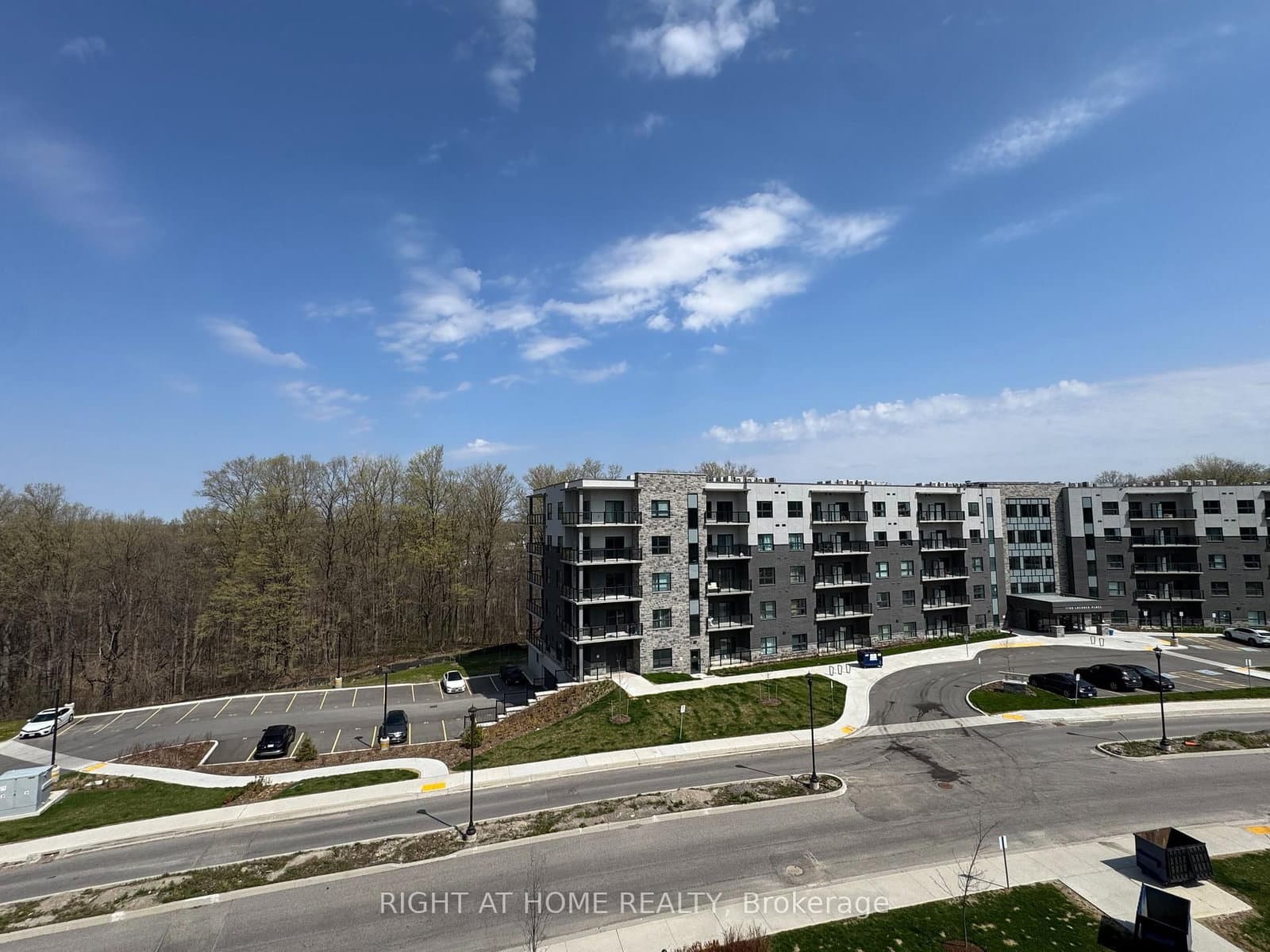 1101 Lackner Place, Unit 401 thumbnail 15