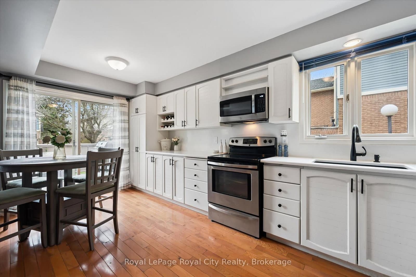 941 Gordon Street, Unit 25 thumbnail 9