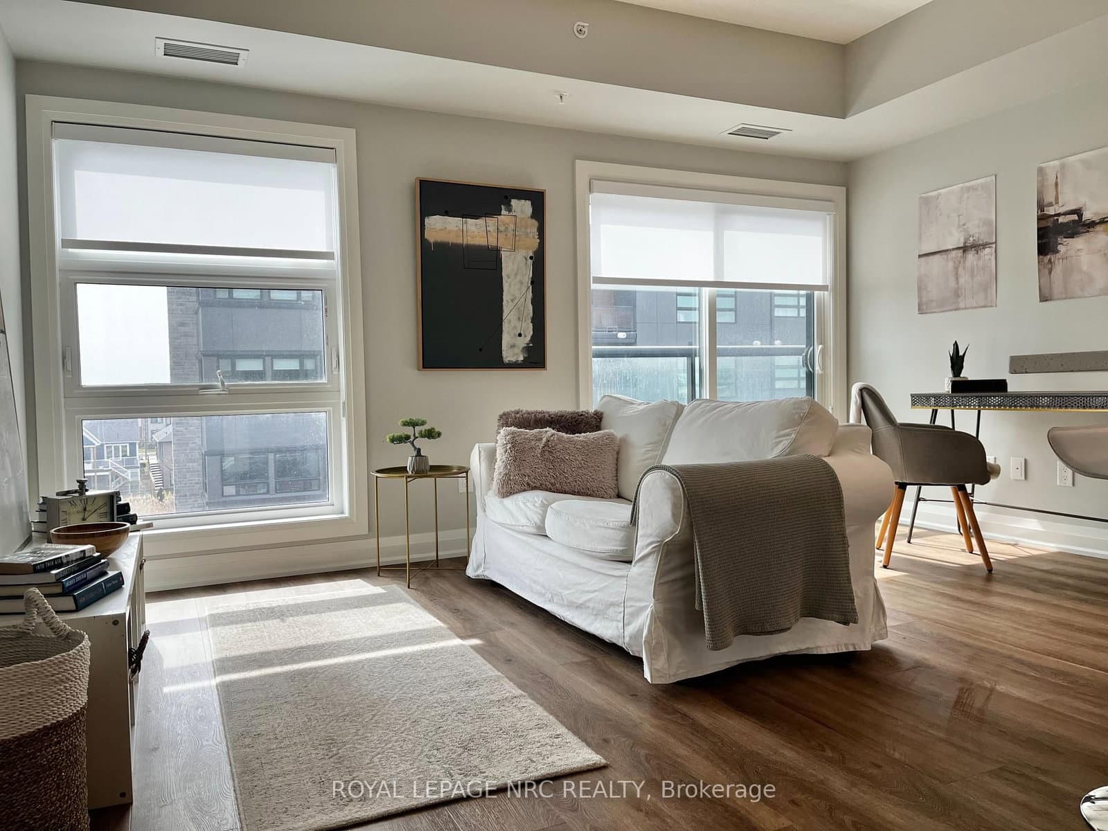 120 Summersides Boulevard, Unit 300 thumbnail 7