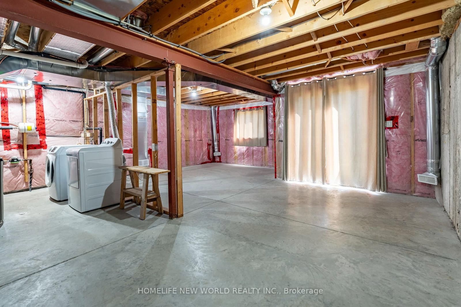 452 Avens Street thumbnail 21