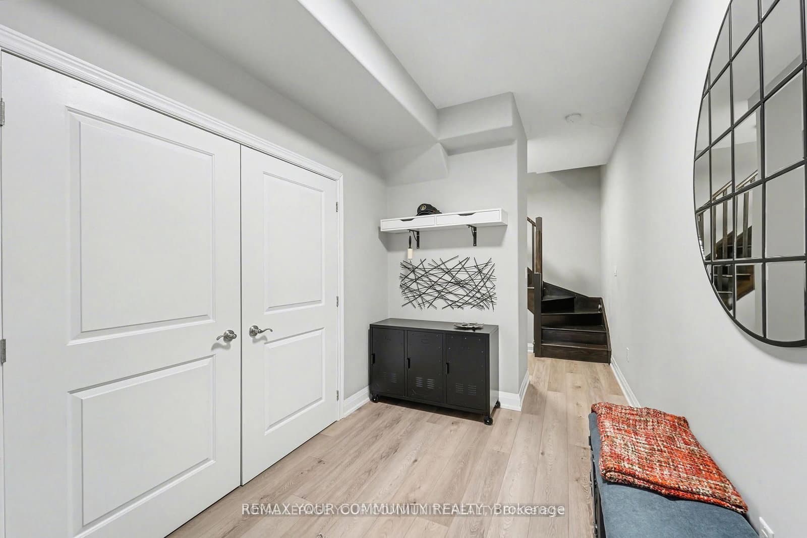 201 Westbank Trail, Unit 49 thumbnail 7